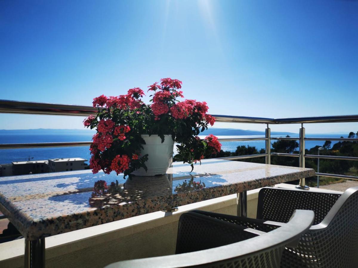 Apartment Marco Makarska Bagian luar foto