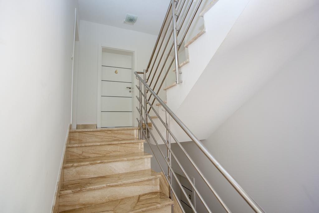 Apartment Marco Makarska Bagian luar foto
